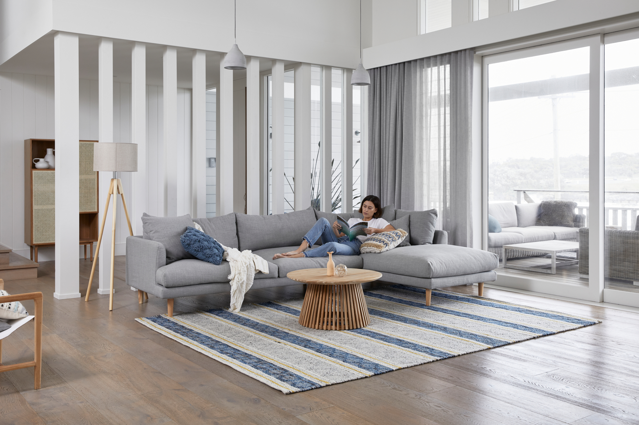 5 things to keep in mind when choosing a sofa - Lounge Lovers