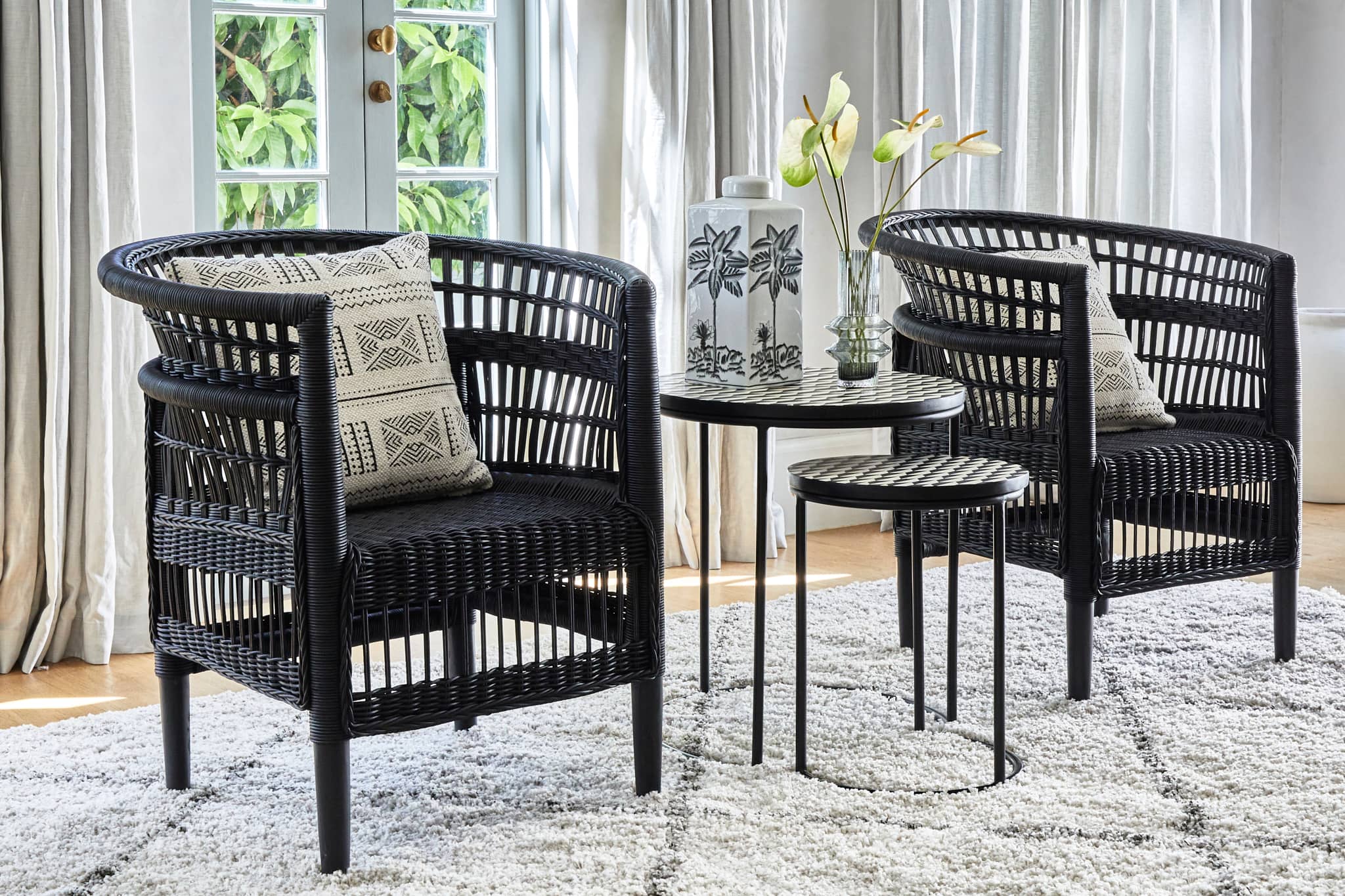 Lounge Lovers - Black Rattan Furniture